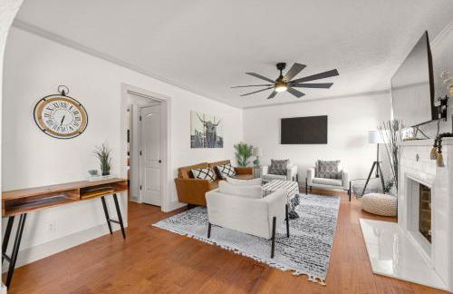 Timeless Historic Home near Downtown with HOT TUB - Foto 5