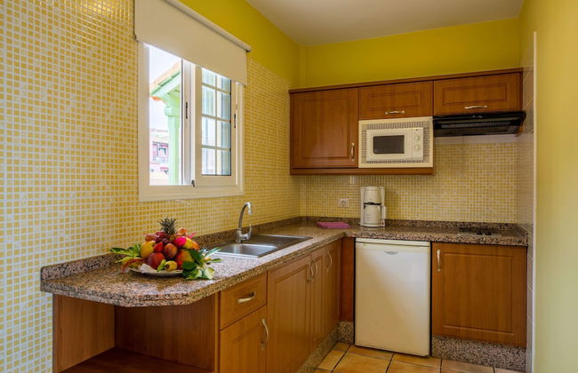 Apartamentos la Caleta - Foto 6