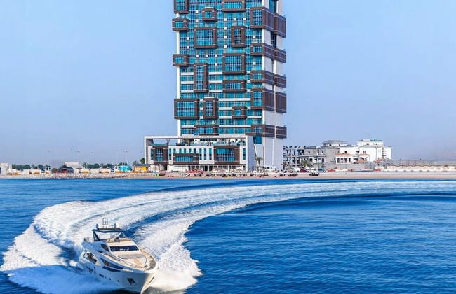 WATERFRONT HOTEL APARTMENT - Foto 1