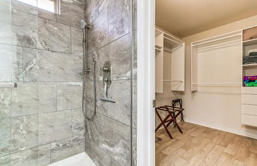 Spacious Navarre Retreat with Fenced-In Yard! - Foto 17