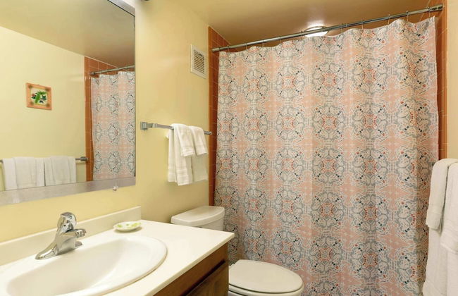 White Sands Village 214 Modern Condo for 4 w/ Enviable Ocean Views! - Photo 21