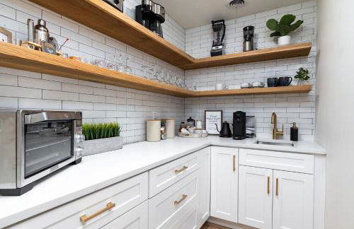 Lake View Modern Farmhouse Hot Tub 2 Suites - Foto 11