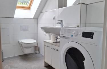 WEINBERGBLICK Wohnung im Haus FREY - 2BR ,Küche, 2 Bäder, 2 Balkone, Parkplatz direkt vor der Tür - Foto 16