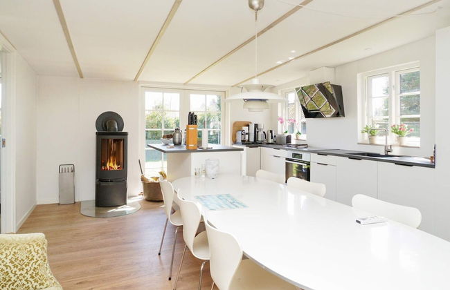 Lovely Holiday Home in Kalundborg near Sea - Foto 16