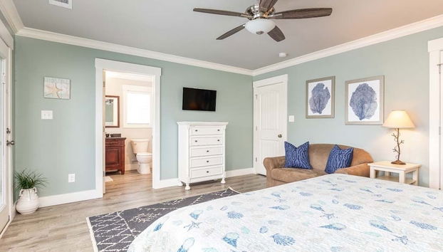 Casa Azul by Tybee Vacation Rentals - Photo 5, Room