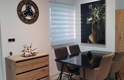 ForRest Spa Apartment - Private Jacuzzi & Sauna - Foto 2