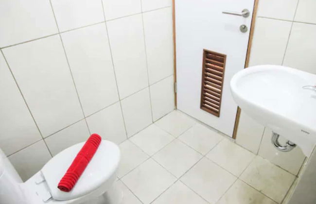 Modern Style Studio at The Nest Puri Apartment - Foto 23