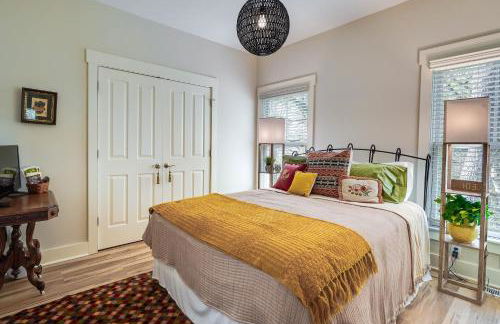 Charming Granville Home with Porch - Walk Downtown! - Foto 15