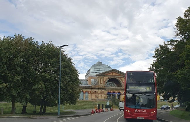 Light 1-bed - London N8 - Free Parking - Fast Wifi - Foto 40