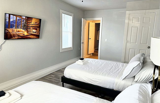 Vintage Vibes Modern Comfort 2BR for 6 Guests - Foto 36