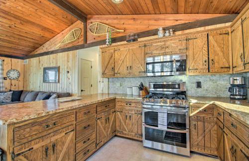 Pelican Lake Getaway on Stunning Peninsula! - Foto 9