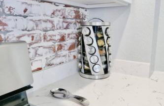 Boho Revival Modern Glam with AC in Downtown Albany - Foto 20