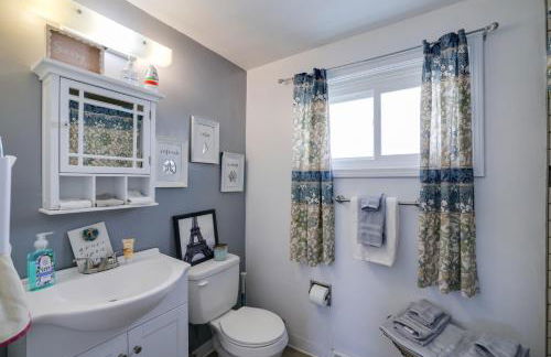 Large Private Yard Home 14 Mi to Niagara Falls! - Foto 15