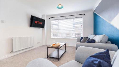 DiscountsContractorsWIFIFree ParkingSmart TV - Foto 1, Other