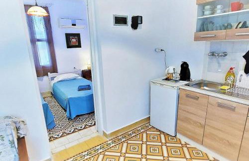 Christin P. Cute home with patio - Foto 26