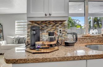 Boca Beauty - Stylish Home With Pool 3 Bedroom Home by RedAwning - Foto 44