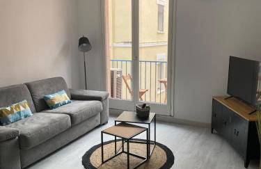 T3 Moderne, spacieux & climatisé - Parking Privé - Foto 3