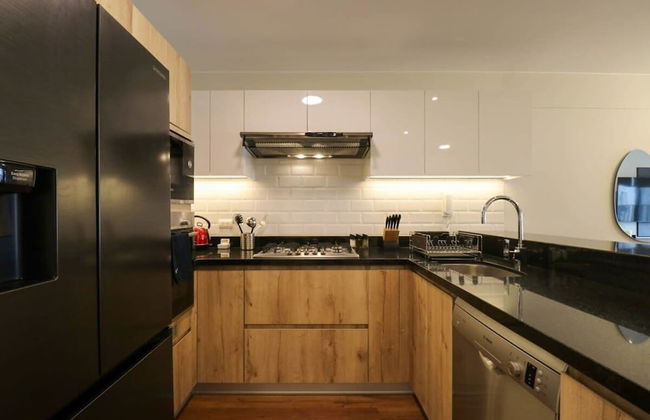 w Spectacular 1BR With Balcony in Miraflores - Photo 27