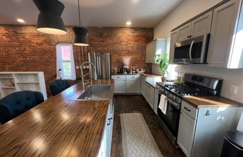 Carriage House with garage downtown - Foto 6