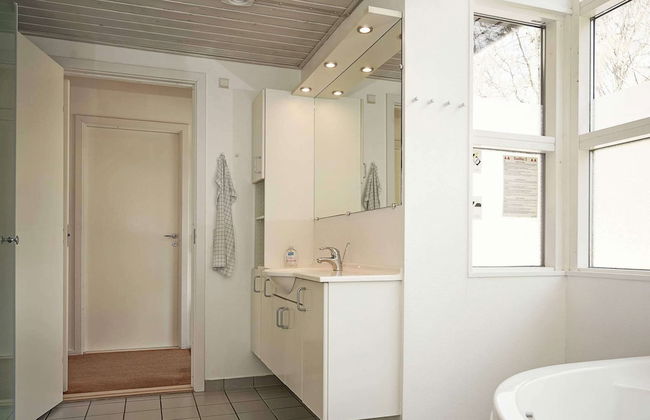 10 Person Holiday Home in Hasle - Foto 13