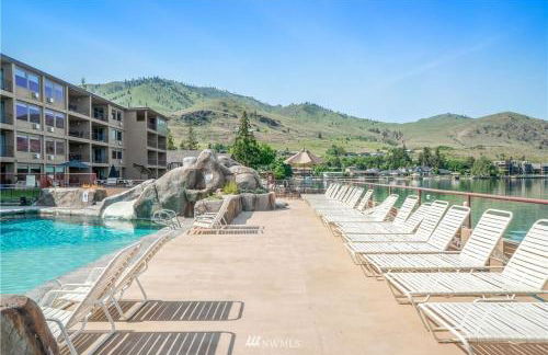 Grandview Lake Chelan- Waterfront View, Pool, Hot tub, Golf, 1 Min To Downtown - Foto 18