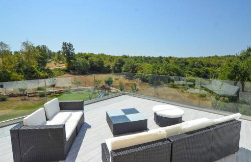 Gorgeous Home In Kanfanar With Wifi - Photo 30