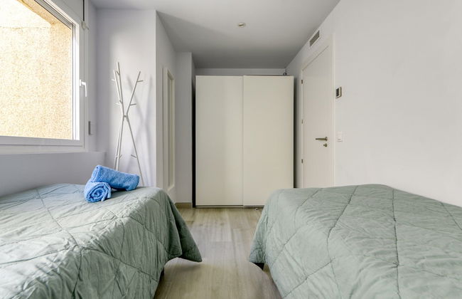 Apartment in Roses Near Rock Beach - Photo 6