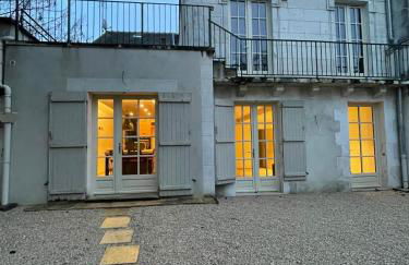 Maison de charme Centre-Ville - WIFI Netflix - Terrasse - 2 cours extérieures - Foto 11