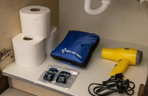 Cozy DT Bellevue Apt | Fast Wi-Fi & Free Parking - Foto 39