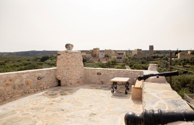 Dandy Villas Tower House Built in 17th Century Pool - Photo 46