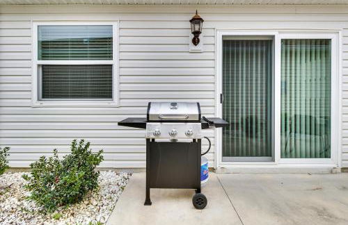 The Villages Home with Golf Cart and Community Pools! - Foto 20