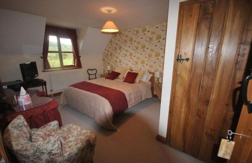 Elms Farm - Photo 17