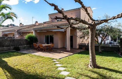 CASA CON JARDIN-WIFI FREE - Foto 24