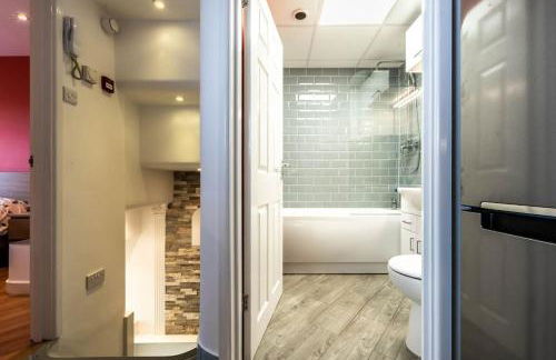 Comfy Apartment 16 Easy access to Central London - Foto 19