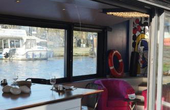 Péniche ! Amours Le Dô Karina Bisch 2019 - Foto 1