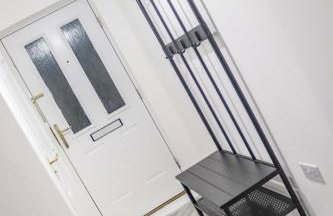 3Bedroom EnSuite SofaBed Sleeps upto 6 Contractors Families Long or Short Stay Free Parking WIFI - Foto 61