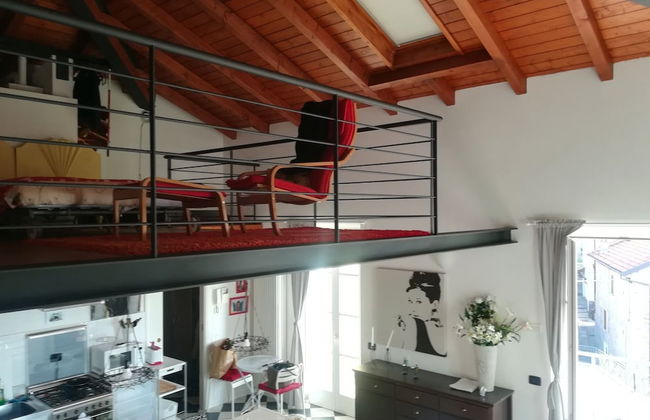 Romantic Penthouse on Lake Como - Photo 20