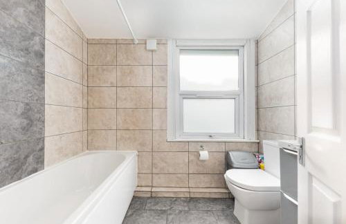 Cozy 4 bedroom home in Hackney, London - Foto 8