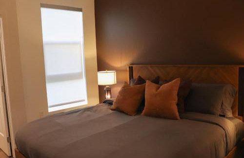 Resort-Style APT with Pool, Gym & Parking 10min to Disneyland - Foto 55