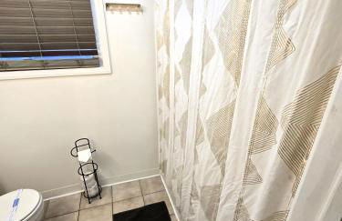 Carey Way Quarters - The Speakeasy - Foto 12