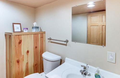 Sauna and Deck Wooded Cabin on Lake Vermilion! - Foto 24