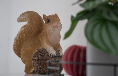 Helle FeWo am Waldrand - mit Balkon, Pool & Sauna - Foto 10