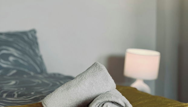 Beautiful 2-bed Apartment in London - Photo 3, Room