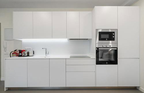 Confort y Ubicación en Madrid - Santero Suites - Photo 35