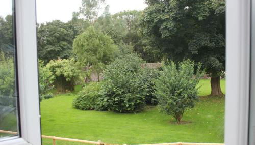 Courtyard Cottage with hot tub and walled garden - Foto 5, Garden, Garden view