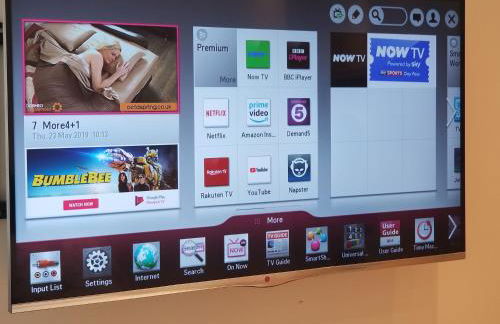 London Luxury Apartment 4 Bedroom Sleeps 12 people with 4 Bathrooms 1 Min walk from Station - Foto 22