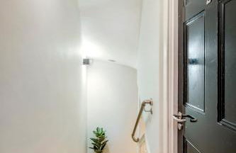 Welcome London St Martin's - Photo 29