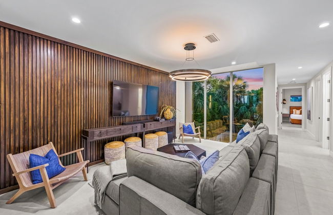 Elevated Perspective - Foto 27