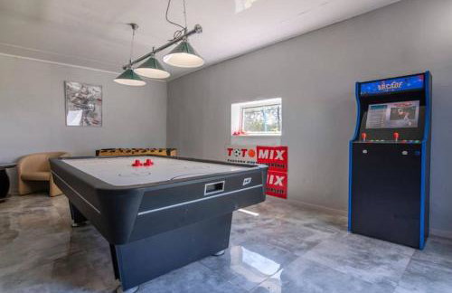 Luxurious holiday home with swimming pool - Foto 22