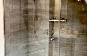 Gemütliche Maisonettewohnung mit Dachterrasse am Schloß - Photo 29